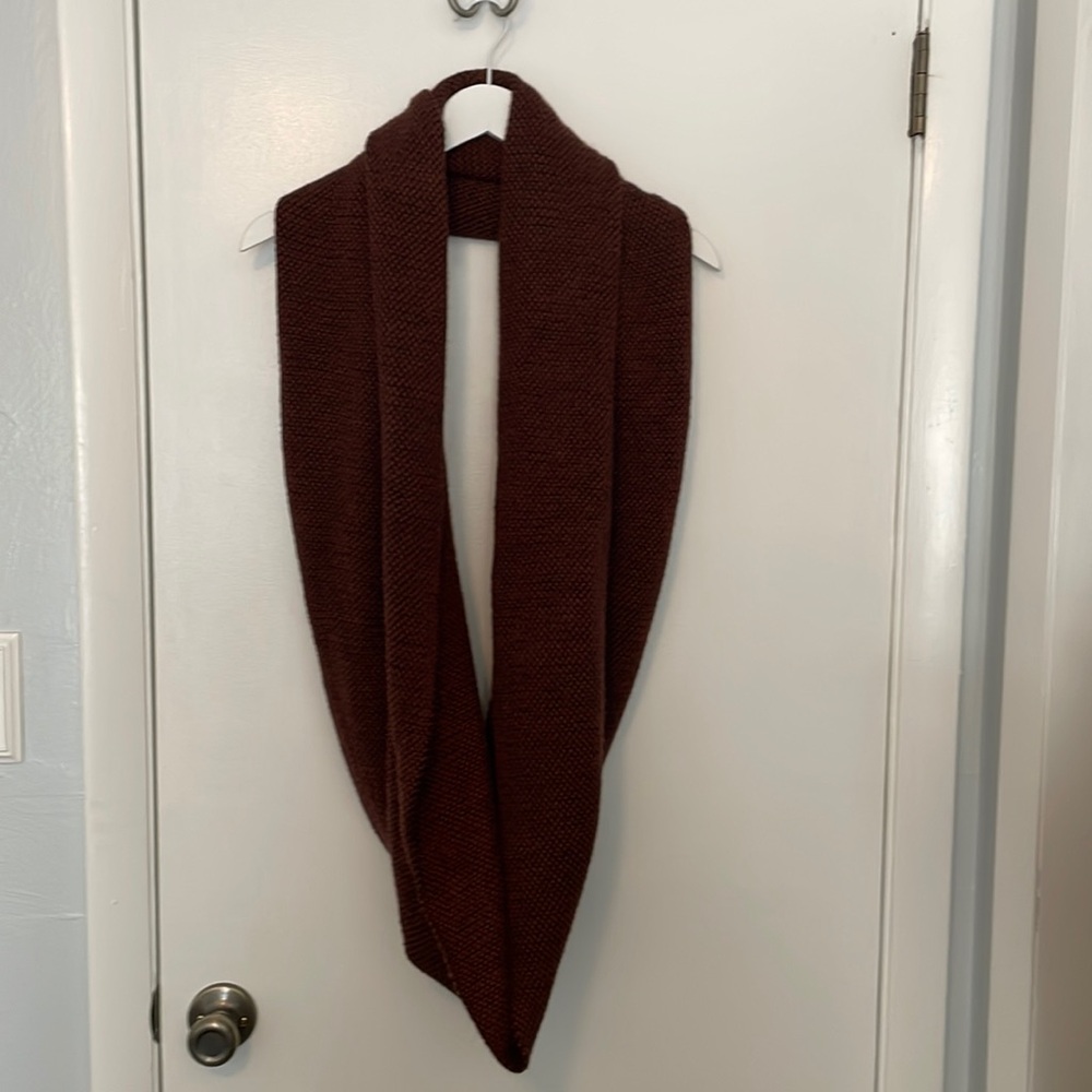 H&M Kintted Infinity Scarf